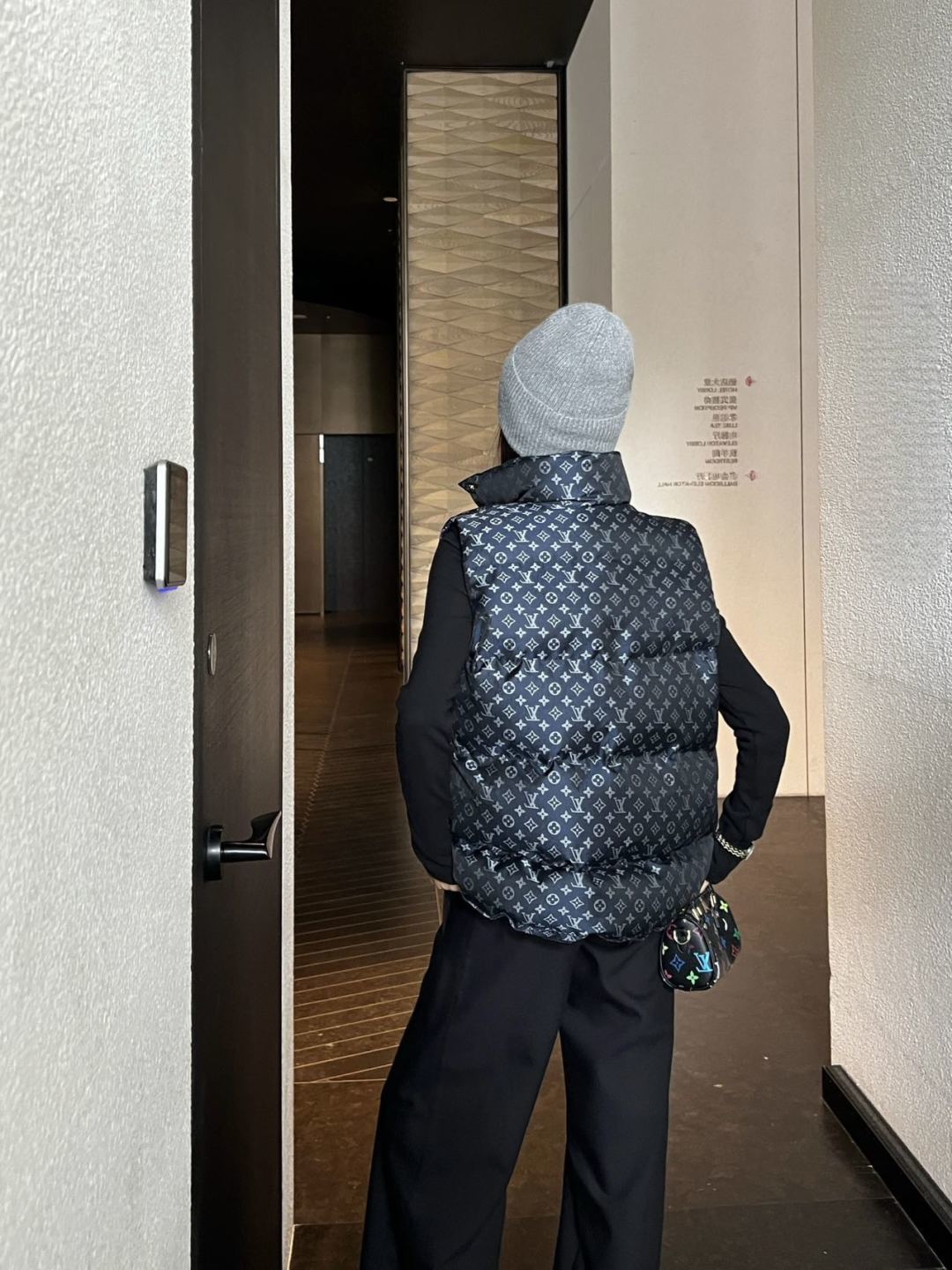 Lou**25fw new down vest