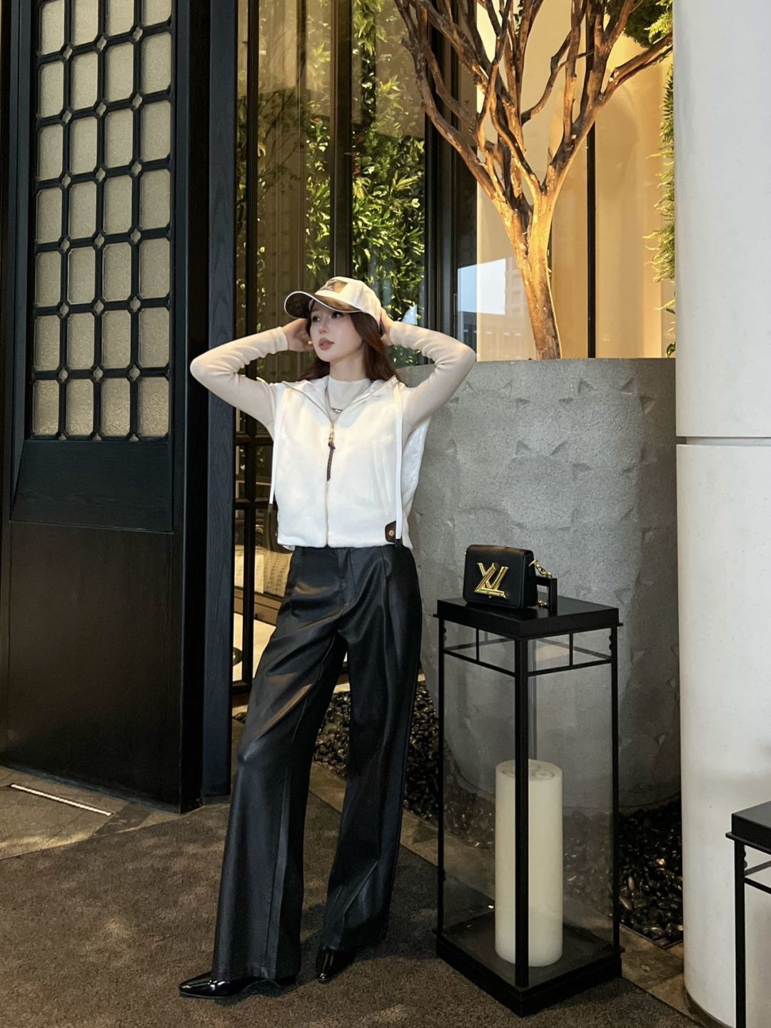 Lou**25fw new white vest jacket