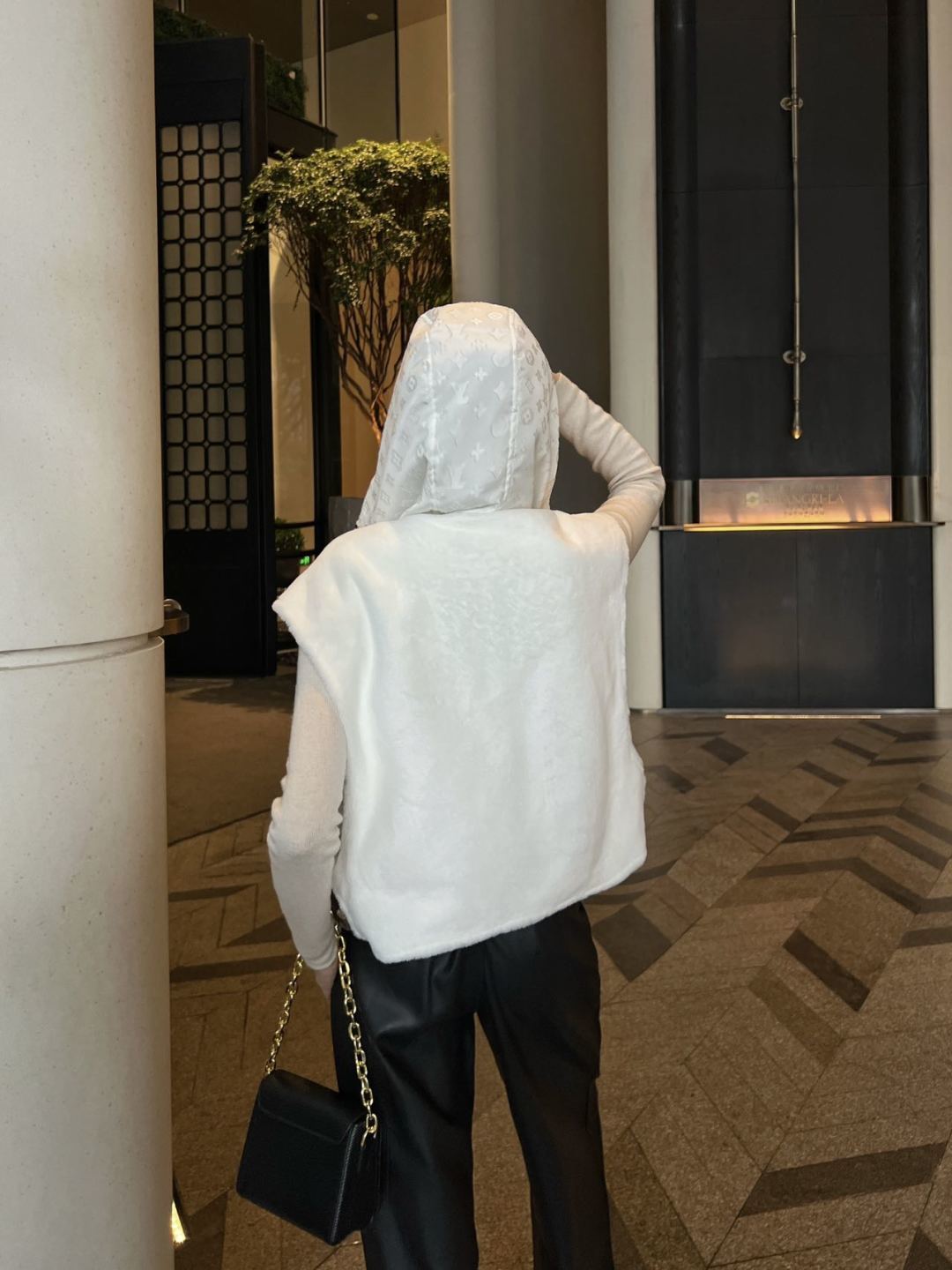 Lou**25fw new white vest jacket