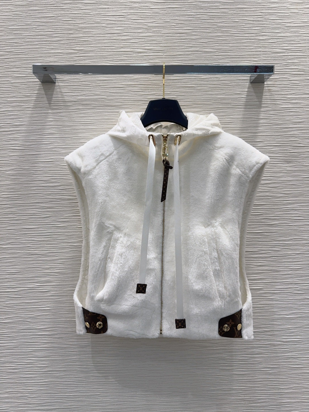 Lou**25fw new white vest jacket