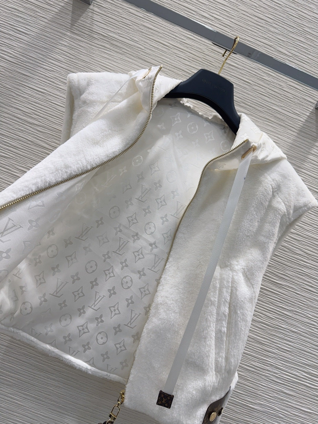 Lou**25fw new white vest jacket