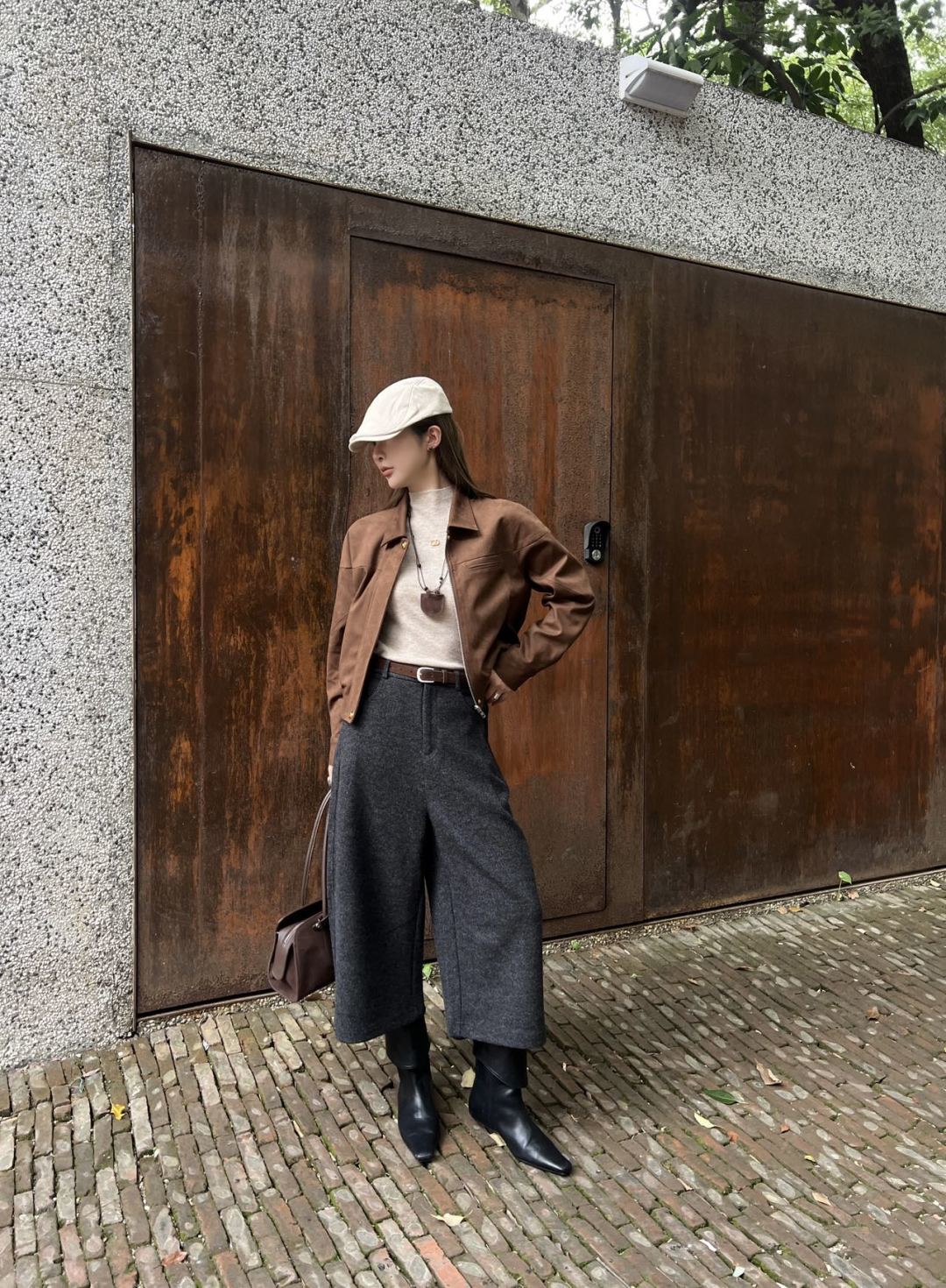 Pra**25fw the new coat is incredibly stylish