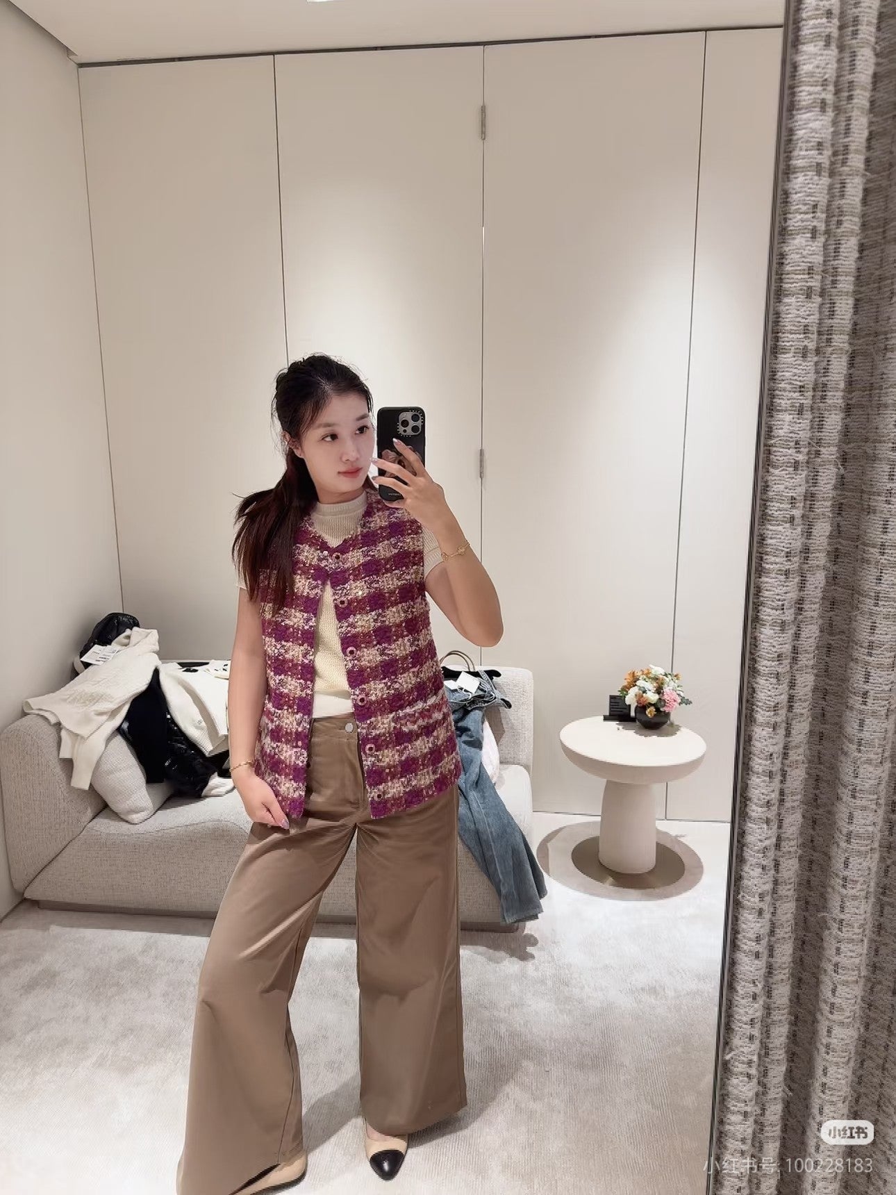 Cha**25N series checkered vest in purplish-red