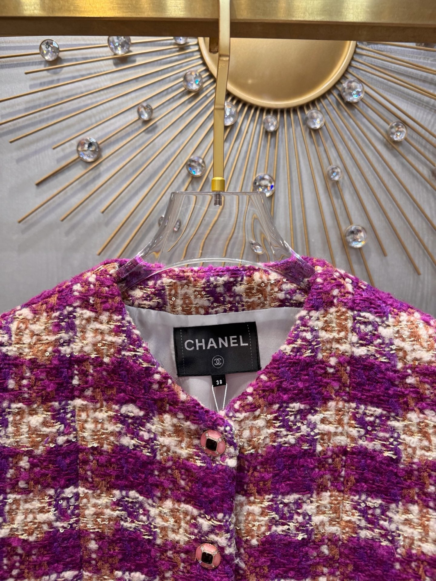 Cha**25N series checkered vest in purplish-red