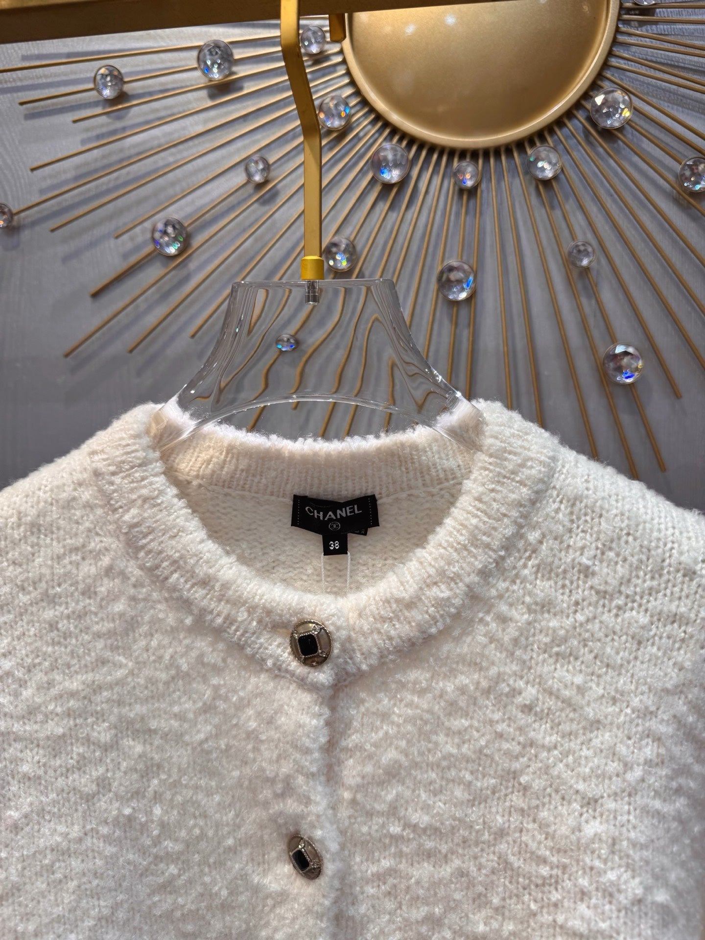 Cha**25N ski collection white knit cardigan