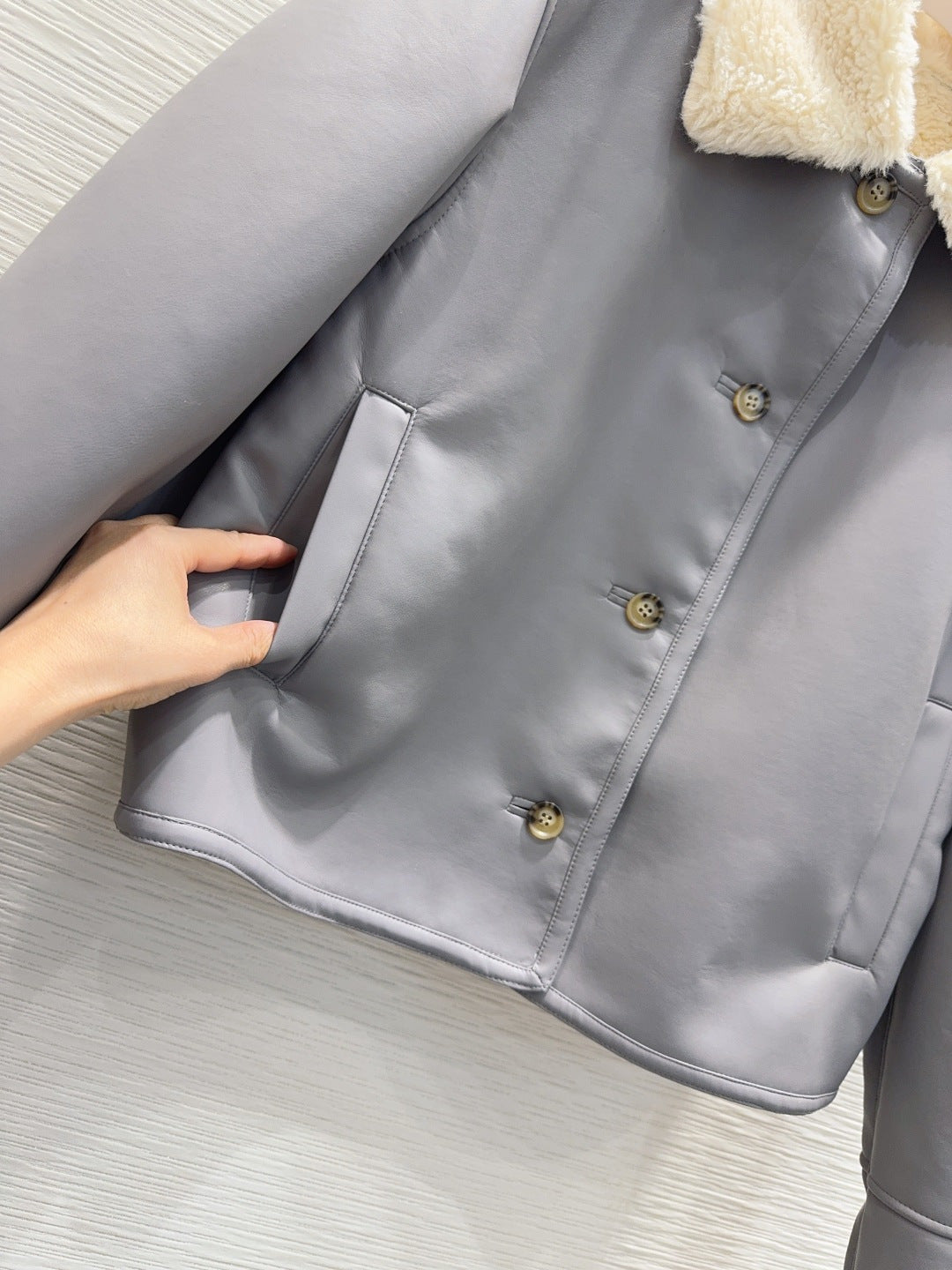 Lew 25fw eco-friendly fur coat