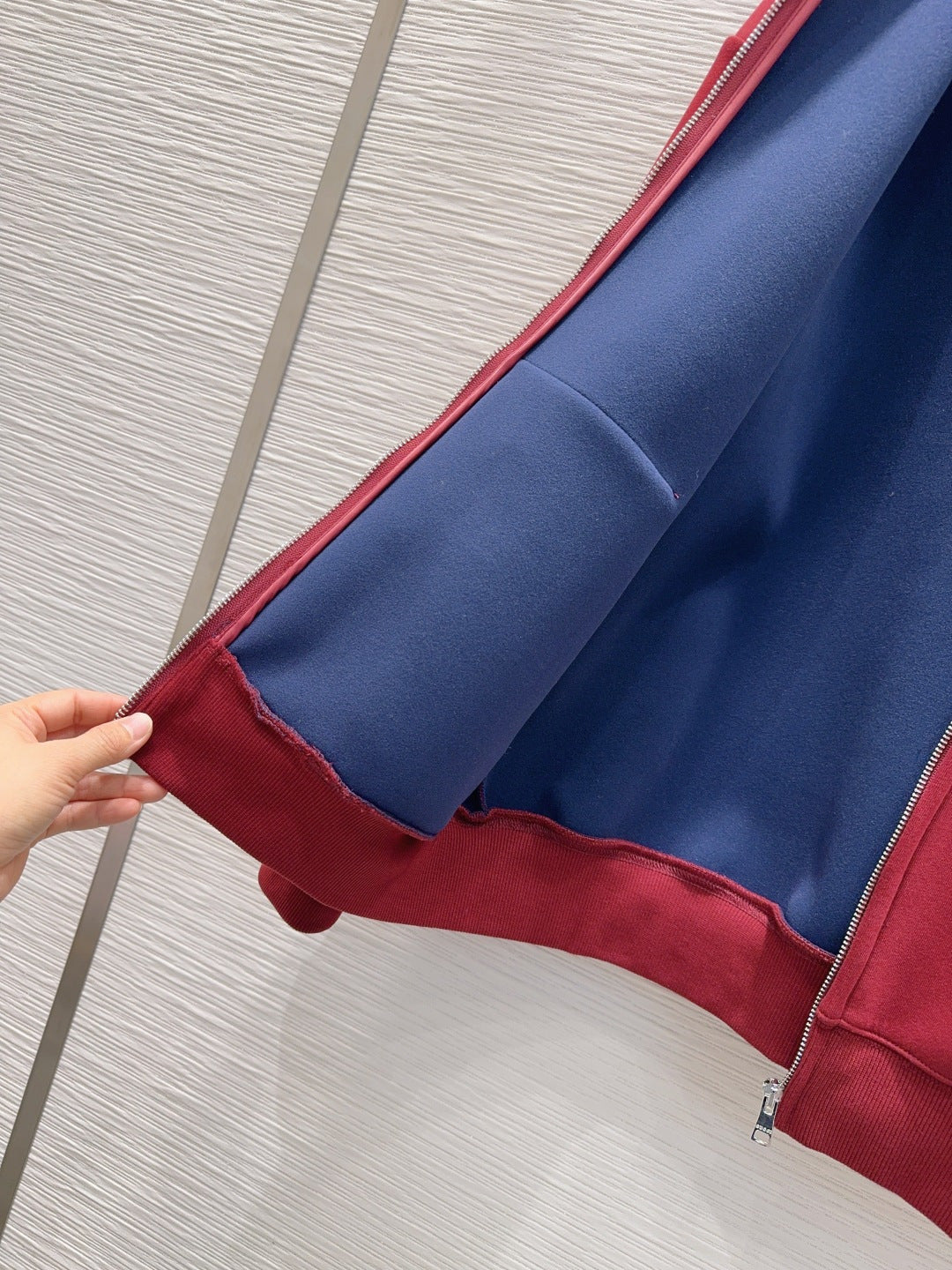 Guc 25fw hooded drawstring sweatshirt jacket