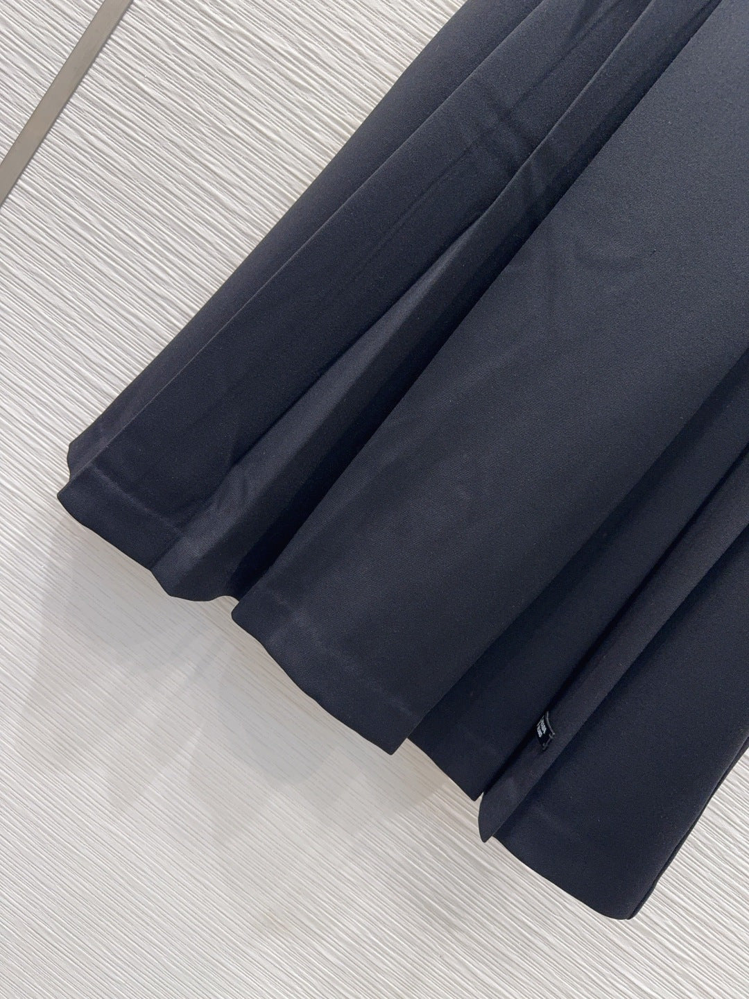 Pra 25fw new pleated long skirt