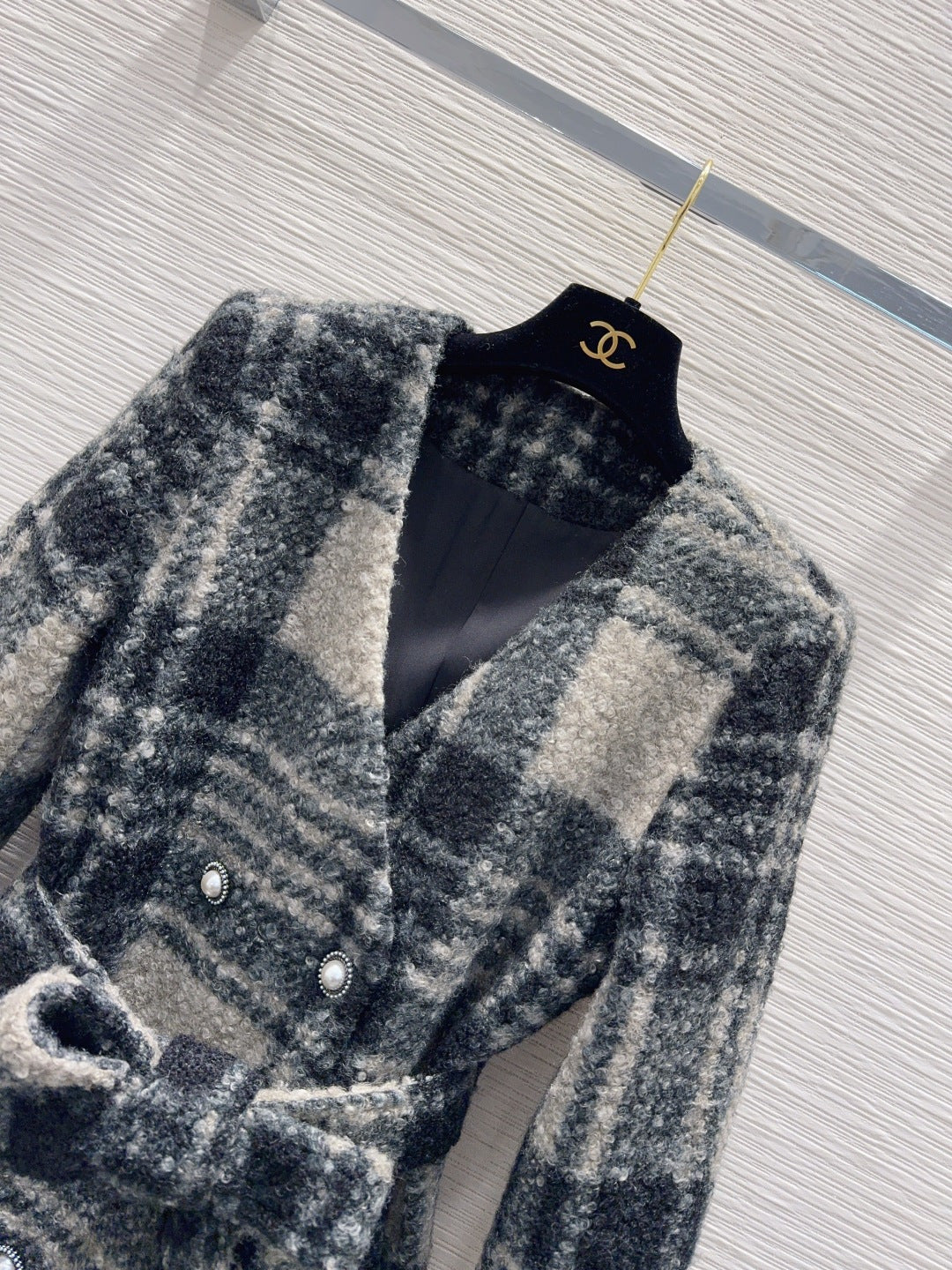 Cha 25fw v-neck belted dress jacket