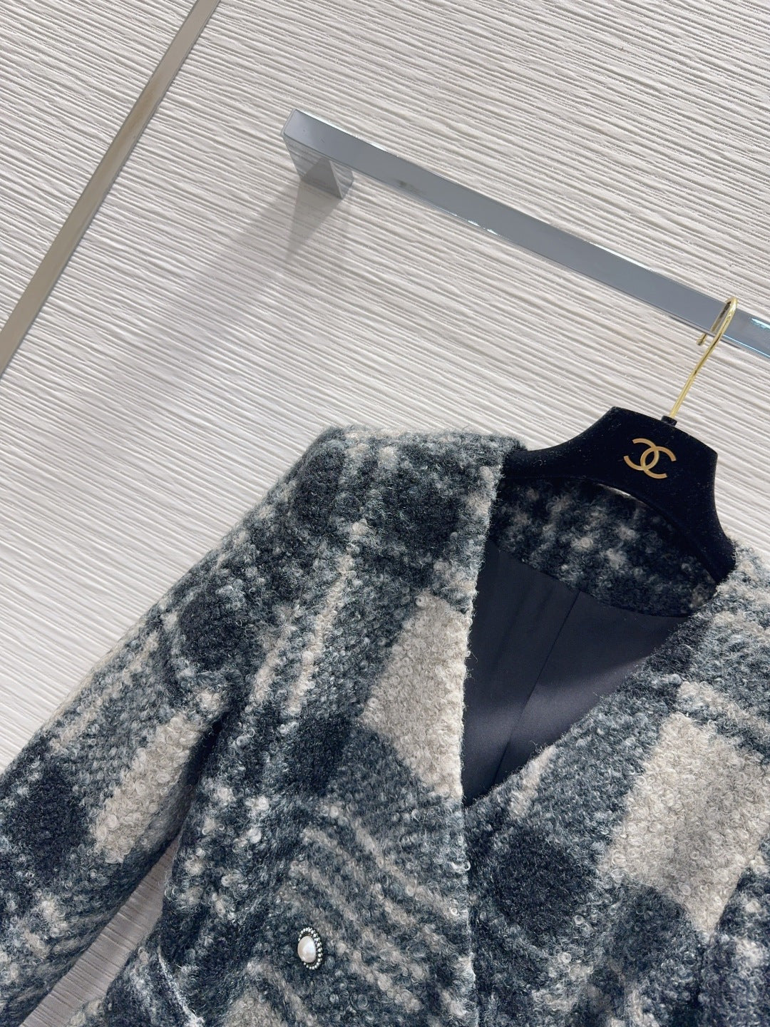 Cha 25fw v-neck belted dress jacket