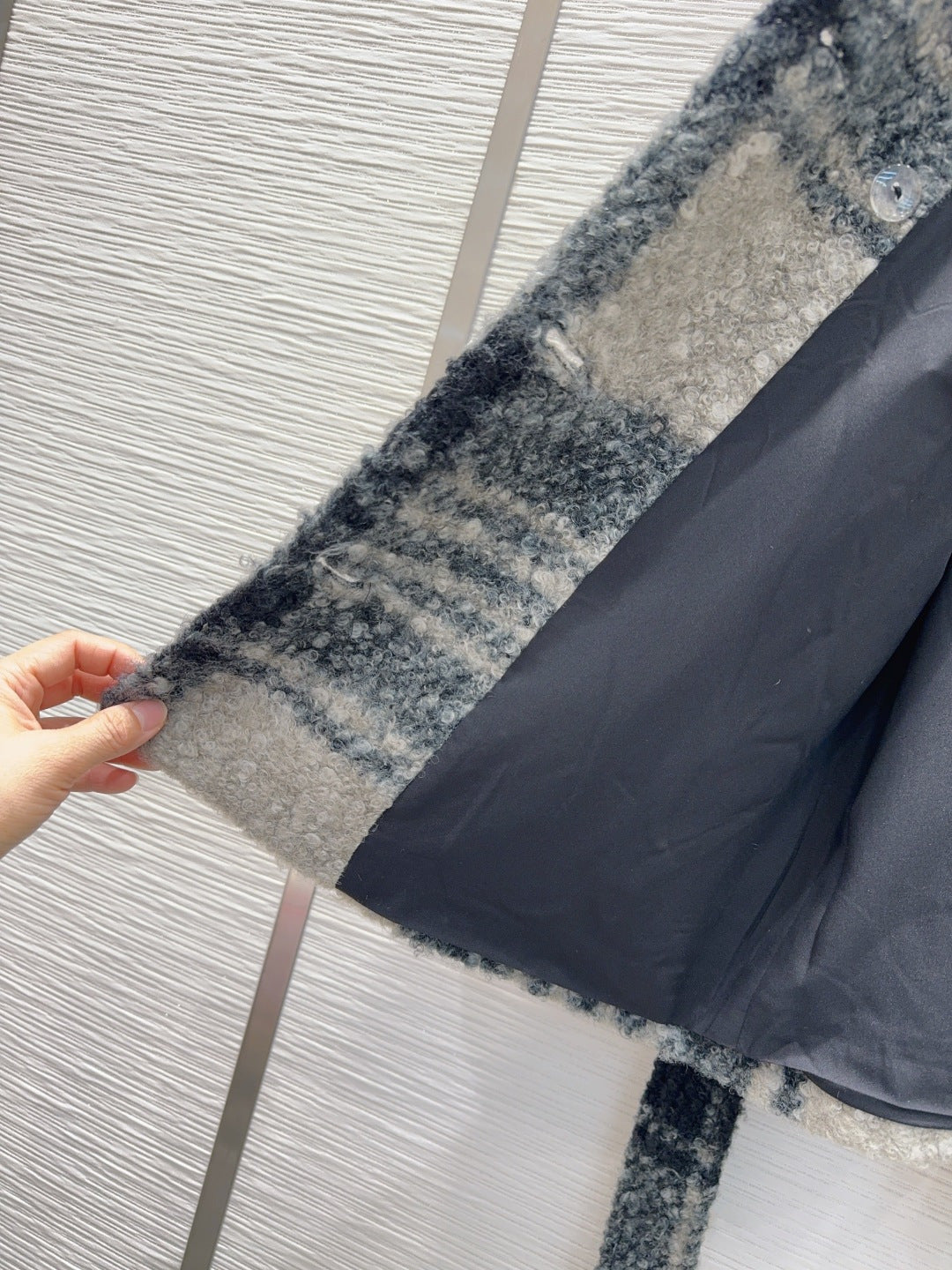 Cha 25fw v-neck belted dress jacket