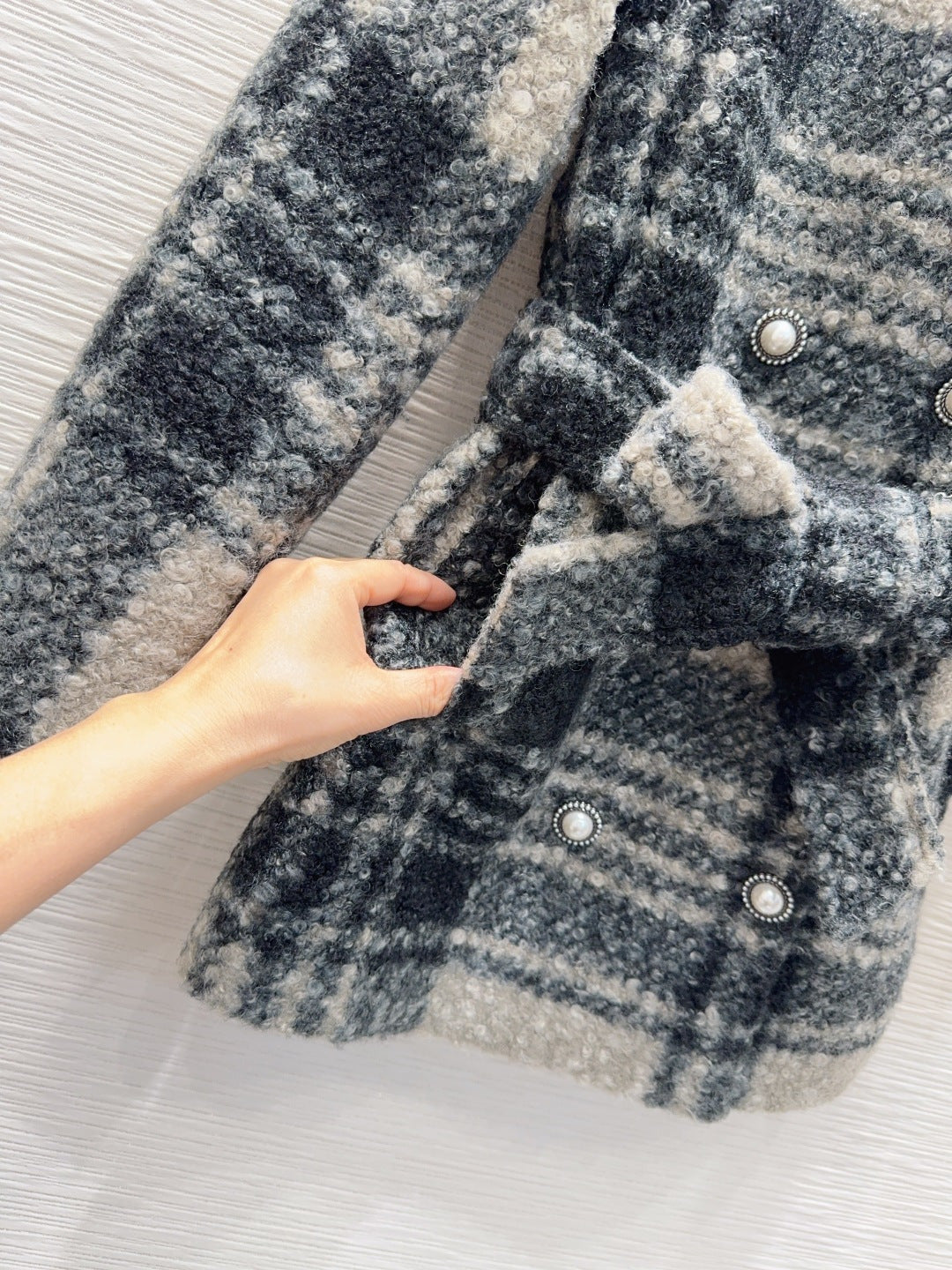 Cha 25fw v-neck belted dress jacket