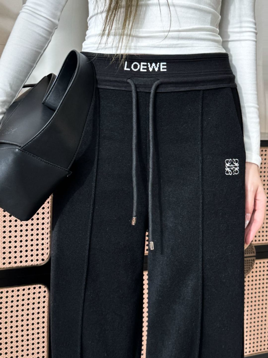 Lew 25fw new casual trousers