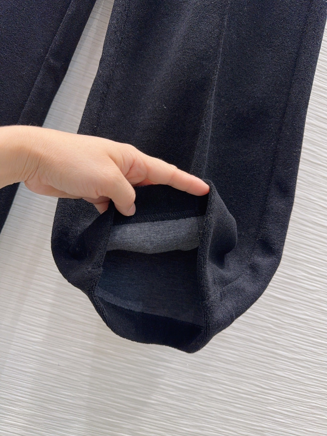 Lew 25fw new casual trousers