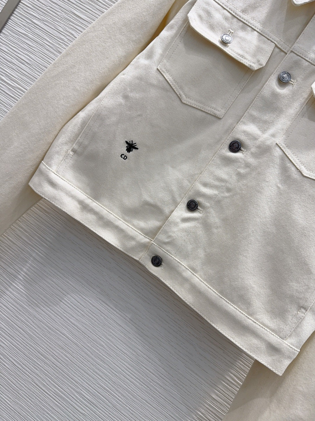 Cd 25fw retro and stylish coat